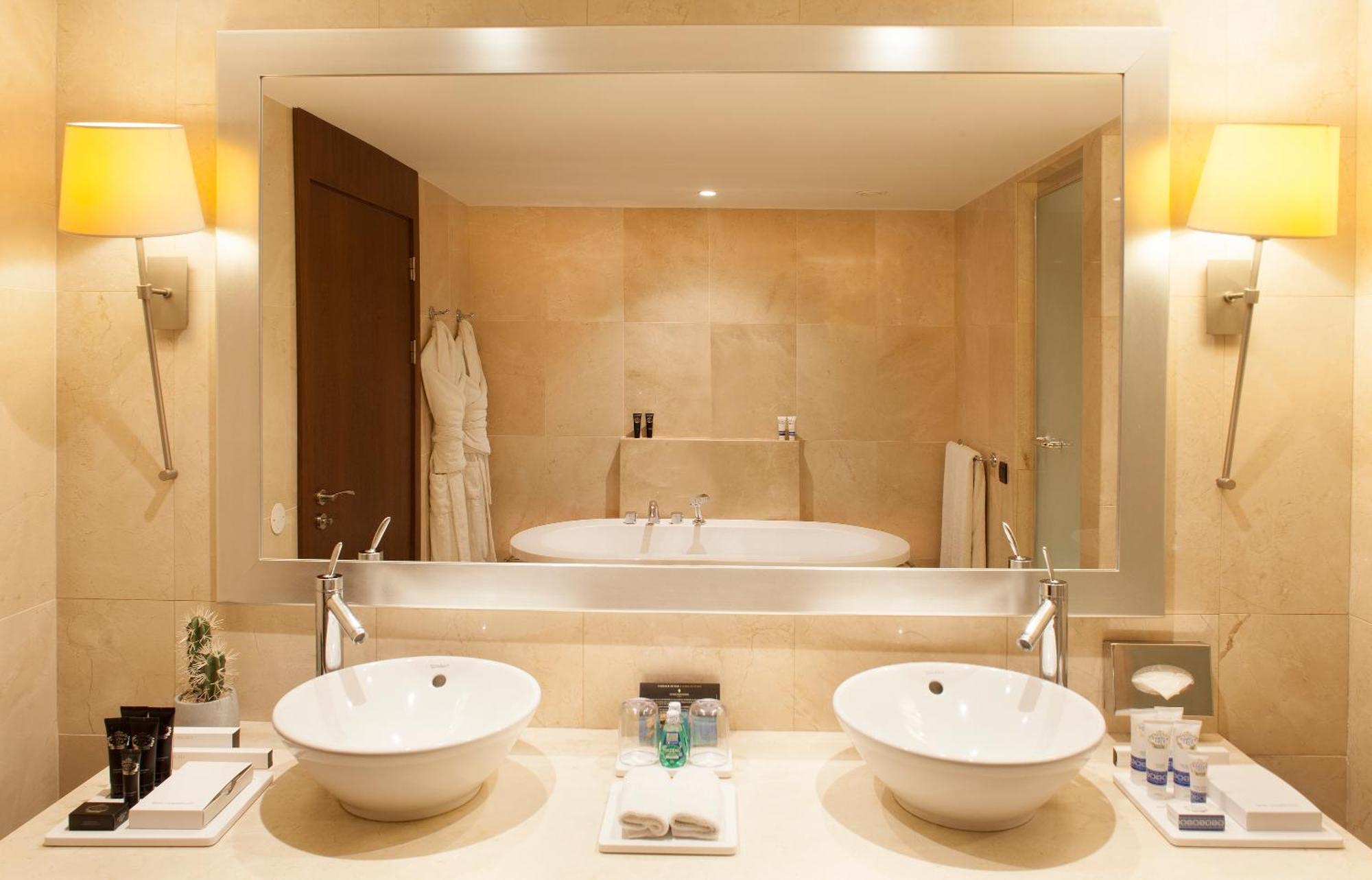 Suite con 2 Camere da Letto